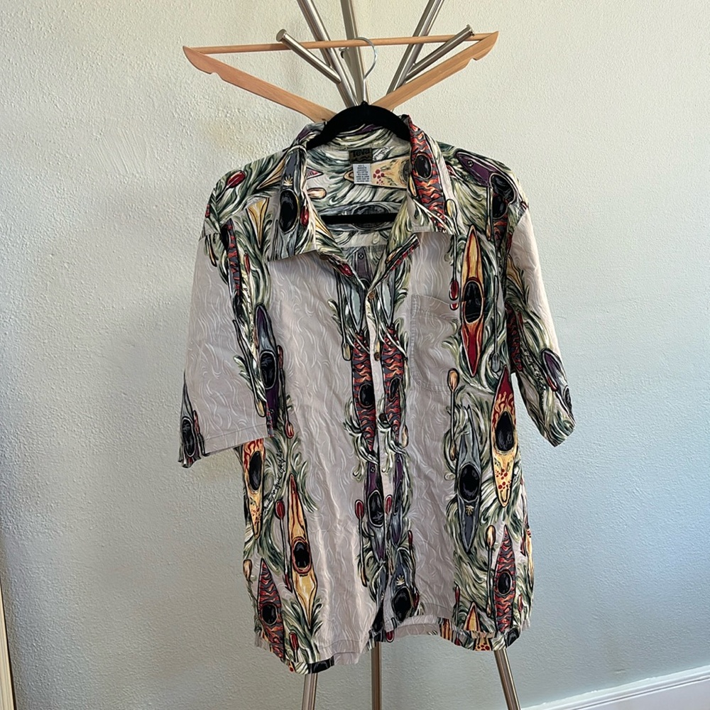 Men’s Teva Aloha shirt